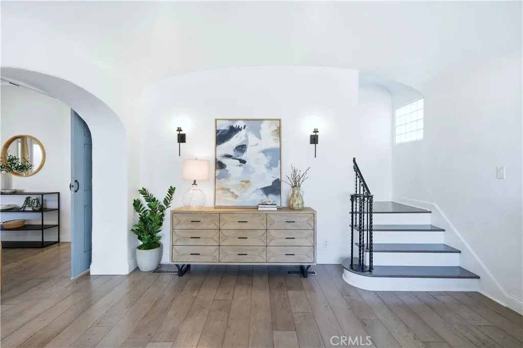 108 Roycroft Avenue, Long Beach, California 90803 home-pic-26